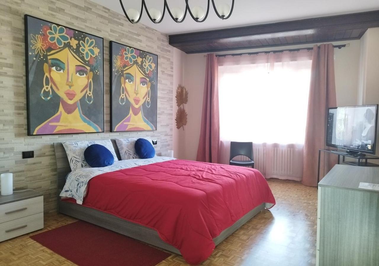 Casa Vacanza Giaveno - 8 Km Sacra Di San Michele Eksteriør billede